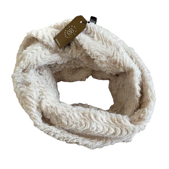 COPY - WOMENS ZIG ZAG CREAM FAUX FUR INFINITY SCARF - OS - Picture 3 of 4